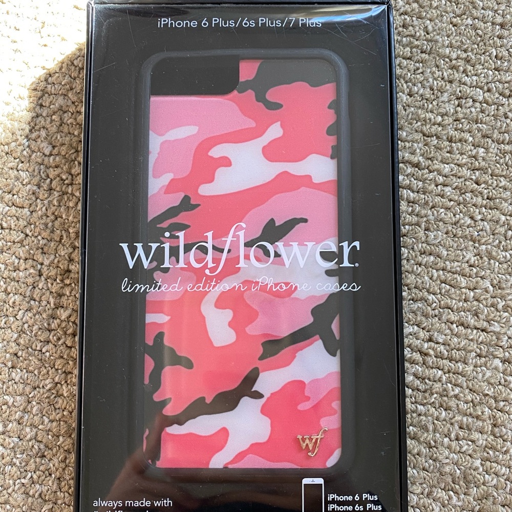 wildflower pink camouflage phone case